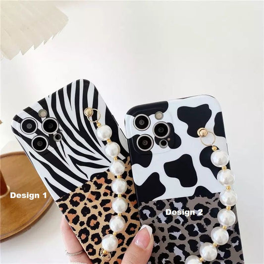 Cheetah Print Phone Case With Pearl Chain